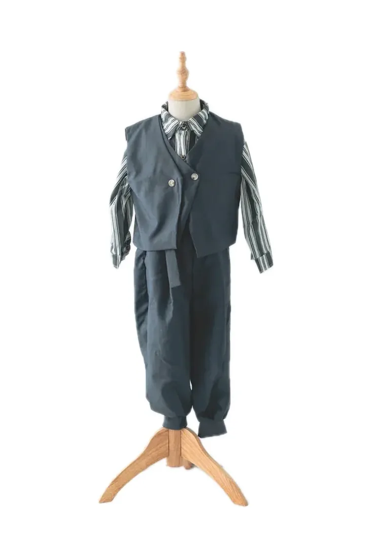 男の子 110cm 衣装 3